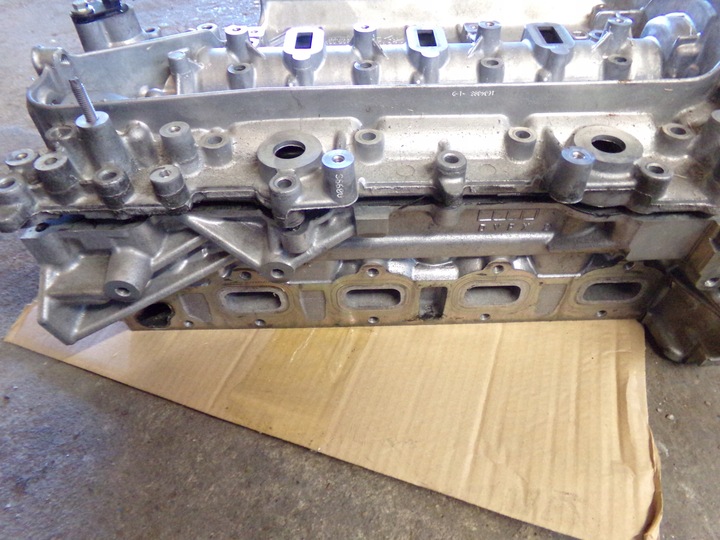 фото №6, Головка крышка клапанов renault opel 1.6 dci 110422959r 130c05277r