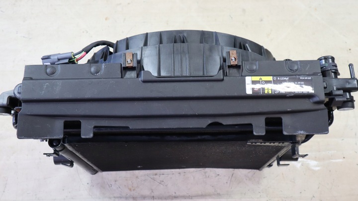 фото №8, Jeep wrangler jl 18- 2.2d pas переднее радиатор 68282799ab, t202-b1776