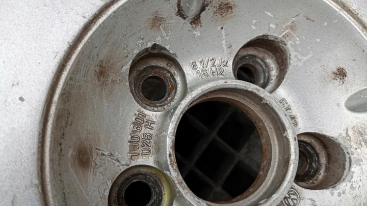 фото №10, Алюмінієвий диск volkswagen oem номер 6.5" x 16" 5x112