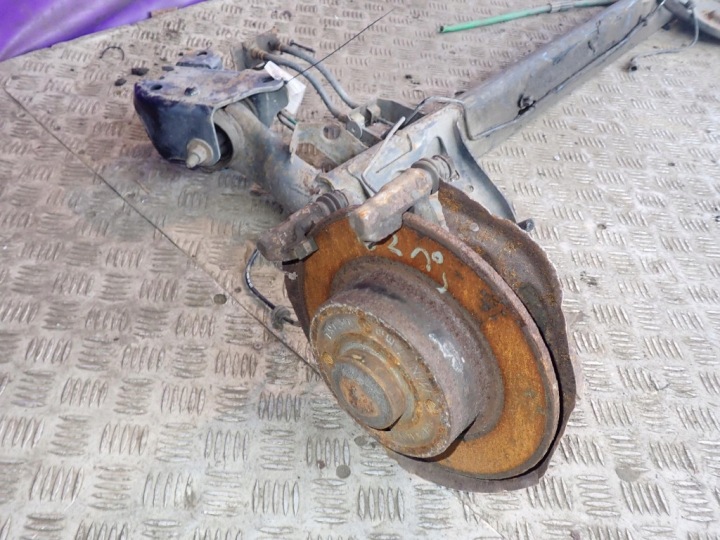 фото №5, Renault clio iii hb 5d 3d 05-09 ось задняя балка зад диски abs