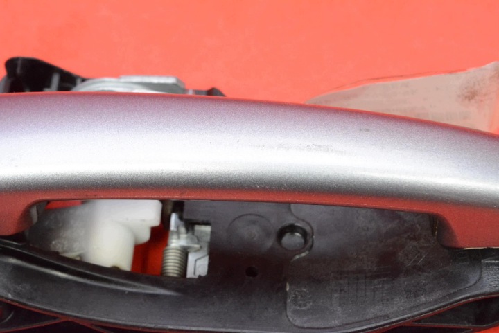 фото №7, Ручка правая зад задняя серый 9672961080 peugeot 208 1 i 5d рестайлинг 15-19