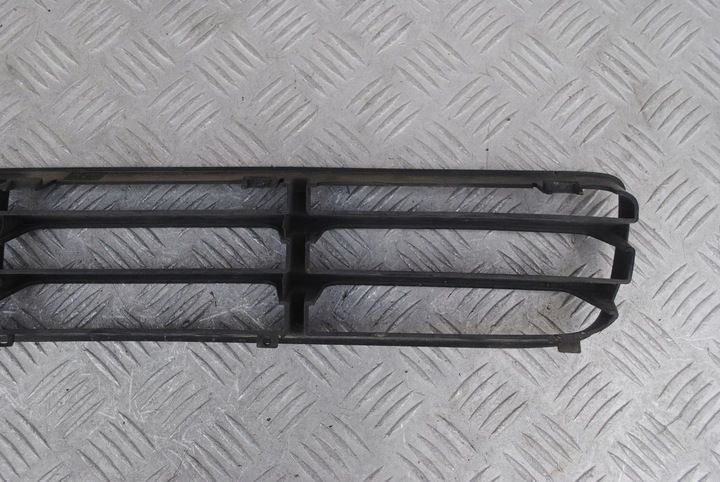 фото №6, Решётка бампера перед средняя vw bora i 1.9 tdi