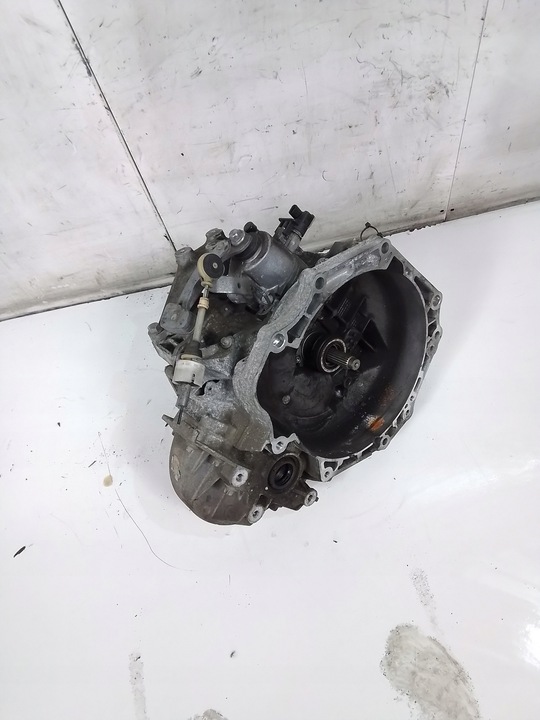 фото №1, M365 коробка передач коробки передач механическая коробка передач opel astra j b16dth m32
