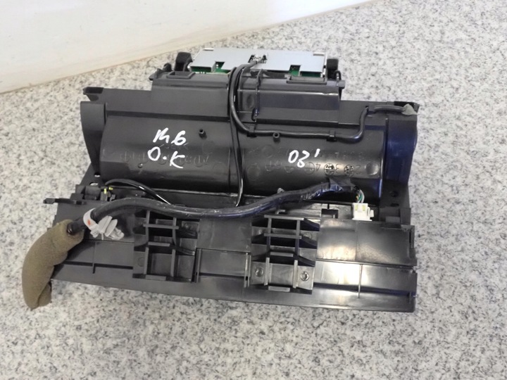 фото №4, Mazda6 mazda 6 02- дисплей навігація екран годинник