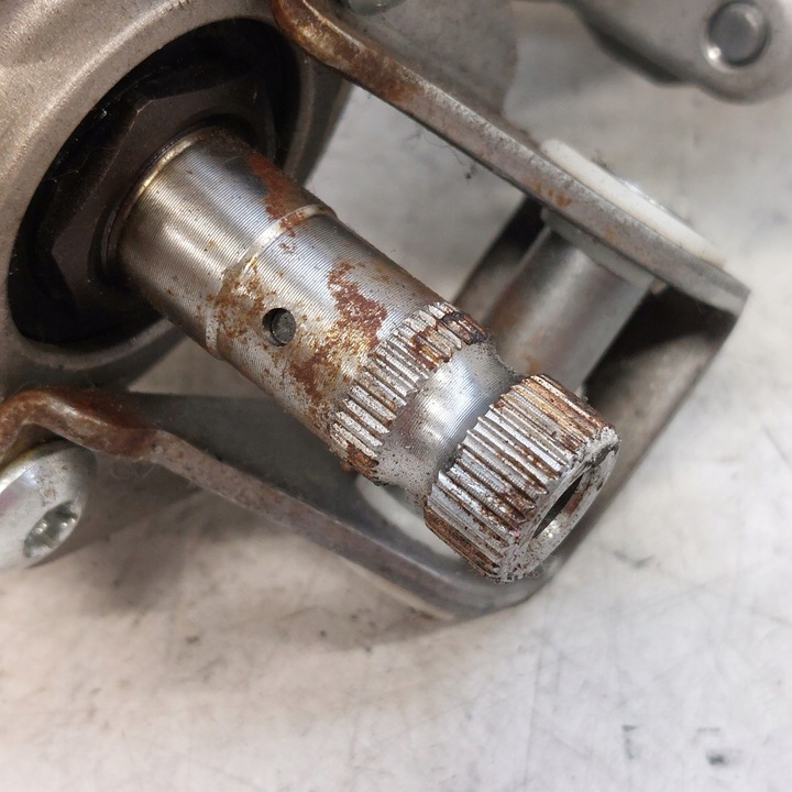 фото №14, Toyota yaris 2 ii колонка руль + замок зажигания