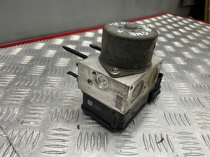 фото №7, Насос модуль керування abs 6785681-02 mini one ii r56 1.4vti 06-13