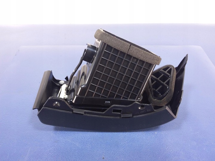 фото №4, Hyundai i30 i fd решётка воздуховод консоли левая