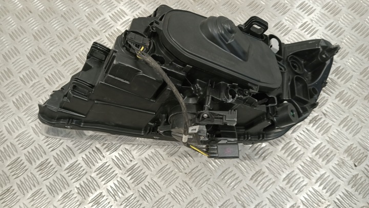 фото №9, Фара volvo s60 ii v60 ii рестайлинг 13-18 bi ксенон 31698825 оригинал европа