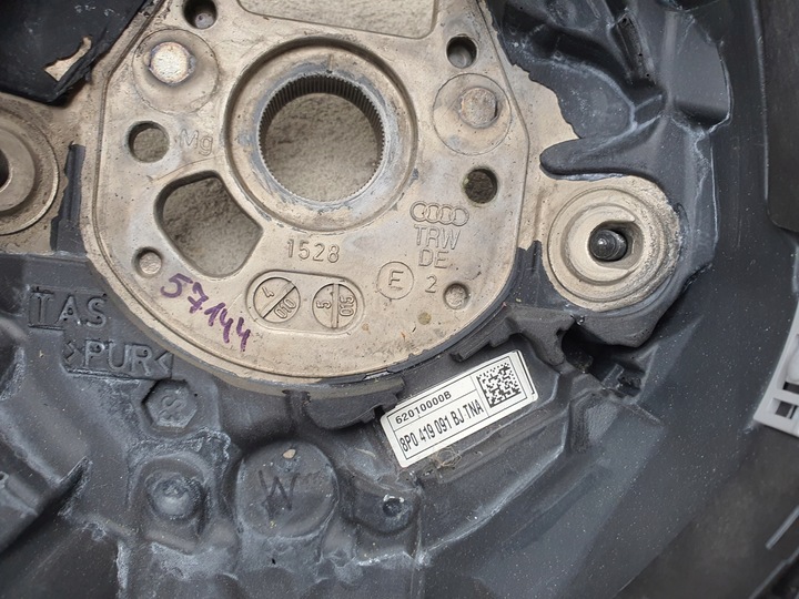 фото №5, Audi a4 b7 a3 руль кожа трёхспицевый s-line!!! 29