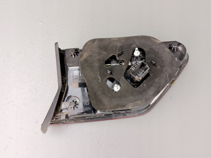 фото №9, Vw tiguan ii 2 2017- лампа led w кришка багажника задня права правий зад 5na945094f ÷