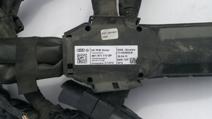 фото №1, Audi a8 4h 4,0tfsi джгут двигуна 4h1971713dp