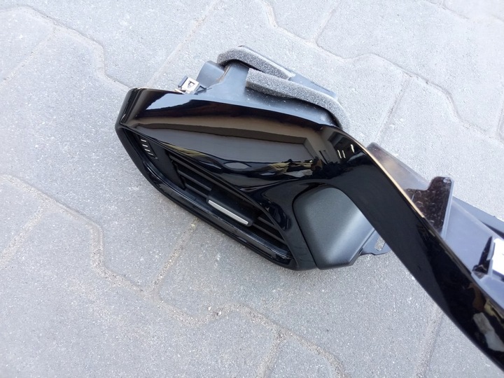 фото №6, Ford fiesta mk8 2017-23r. - рамка dekor консоли