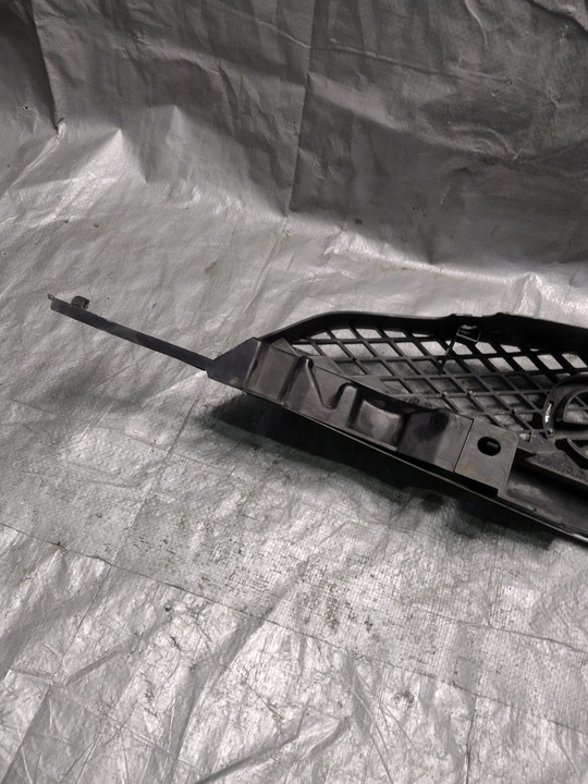 фото №15, Решётка радиатора, решётка mazda premacy i дорестайлинг оригинальный номер c14550712