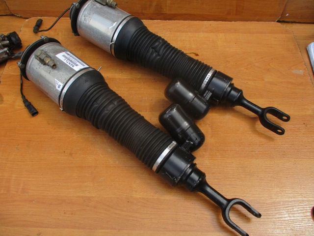 фото №10, Bentley амортизатор лівий перед 3w8616039d 3w8616039 02l