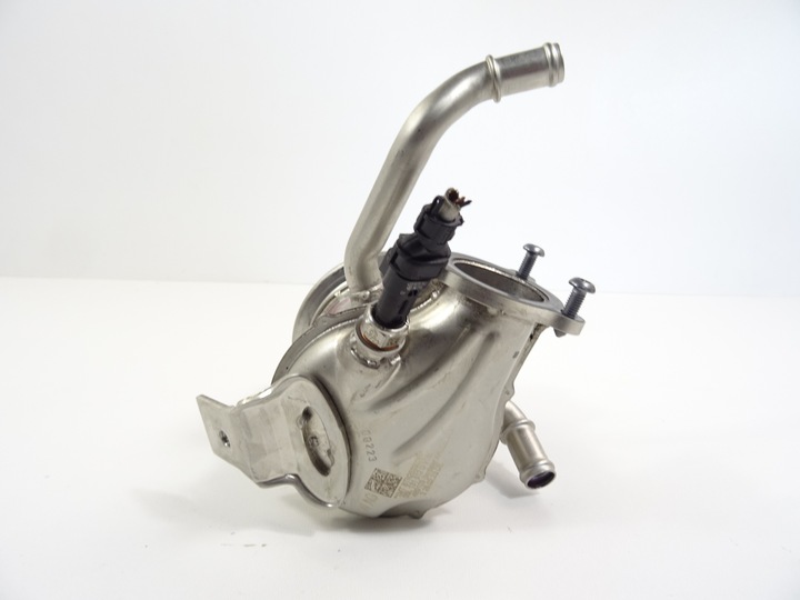 фото №5, Audi q3 83a 2.0 tdi радиатор радиаторов выхлопных газов датчик 05l131512d 2023r