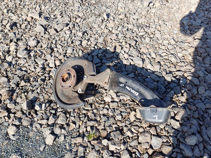 фото №3, Vw passat b7 аксесуар 4x4 4motion поворотна опора ступиця ліва зад 3c0505435g