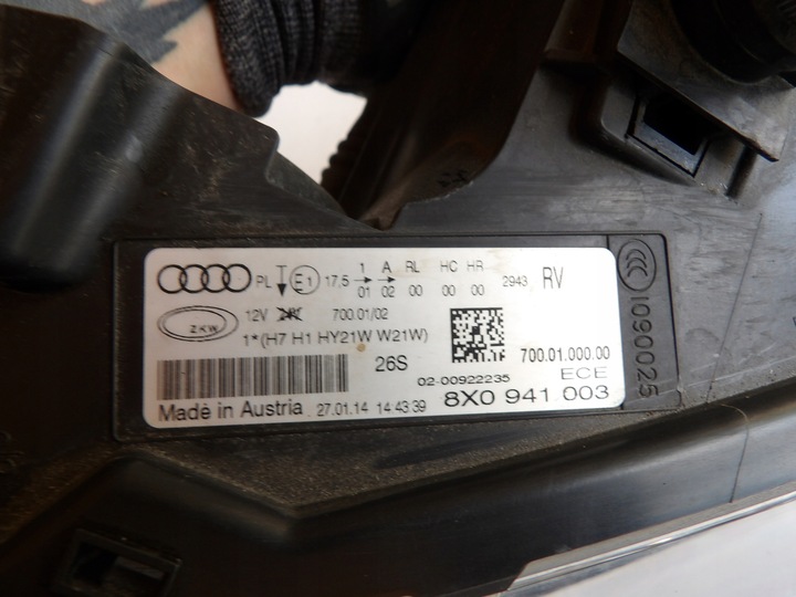 фото №5, Левая лампа передняя audi a1 8x0941003