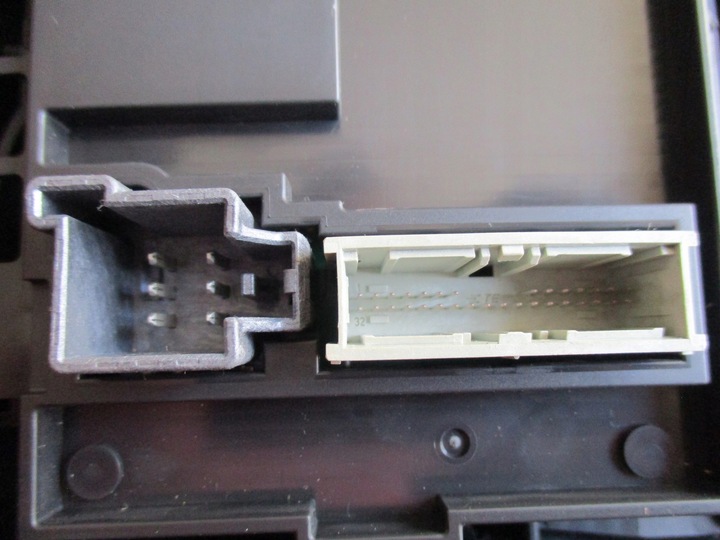 фото №8, Панель кондиционера jaguar e-pace j9c3-14c239-cc