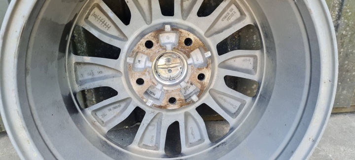фото №16, Chrysler pacifica 2022 диск алюмінієвий диск r17 17 5x127 6qh03trmaa 6yf09trmaa