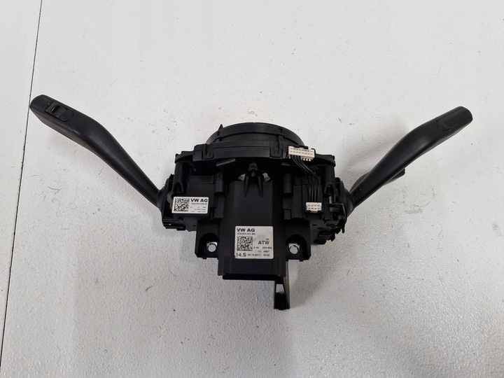 фото №8, Volkswagen passat b7 переключатель комбинированный подрулевые рычаги лента подушка безопасности сматыватель