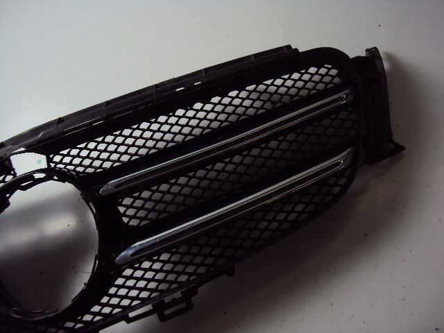 фото №4, Решітка радіатора решітка mercedes e-klasa w213 amg 2016-