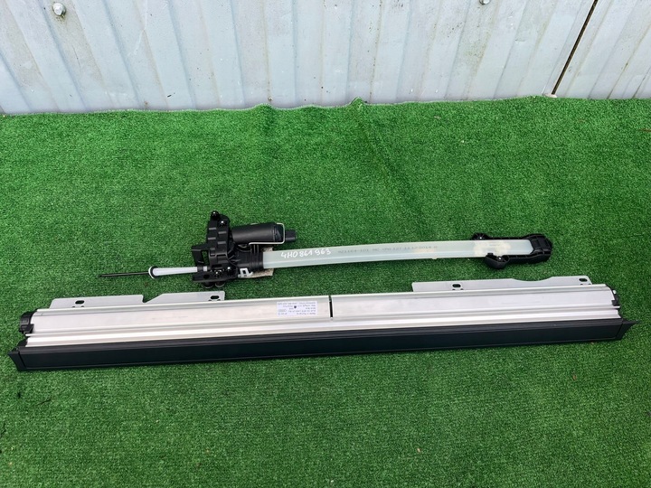 фото №1, Audi a8 4h d4 рестайлинг ролета дверь задняя левая 4h4861333q 4h0861963