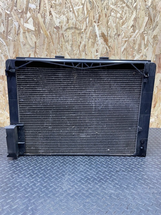 фото №10, Комплект радіатор радіатор вентилятор bmw f10 f11 n47 2.0d механічна коробка передач