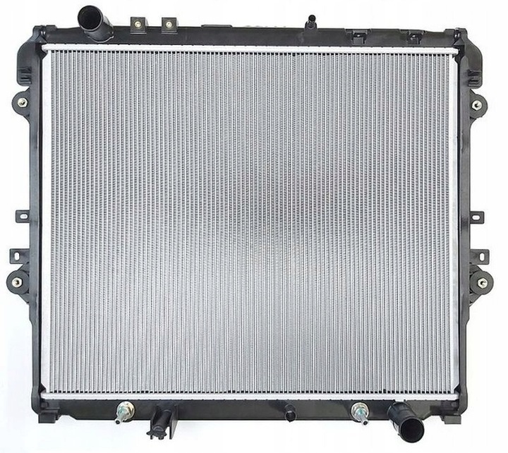 фото №1, Toyota hilux 2.4 gd автомат 05.2015 - комплект вода + кондиционер + интеркулер