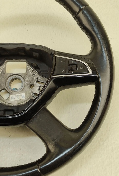 фото №9, Skoda супер 2 ii рестайлинг руль кожаный мультифункция 3t0419091ah