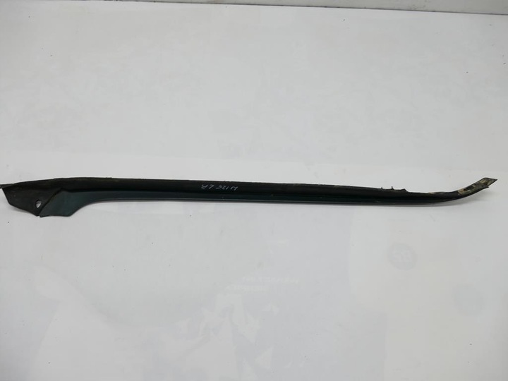 фото №7, Mercedes s w126 300 se планка стёкла лобовой левая