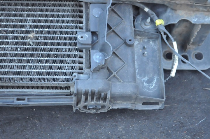 фото №9, Ford fiesta mk6 1.4 16v pas переднє підсилювач