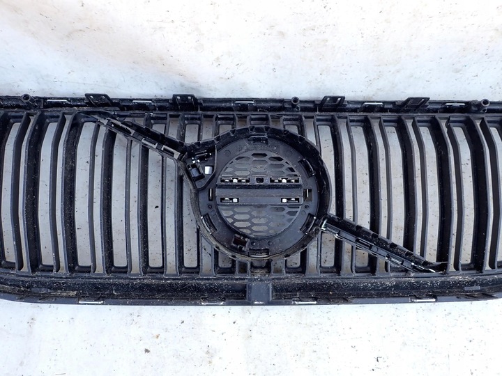 фото №9, Volvo v60 ii 2 s60 iii 3 18- решётка радиатора решётка