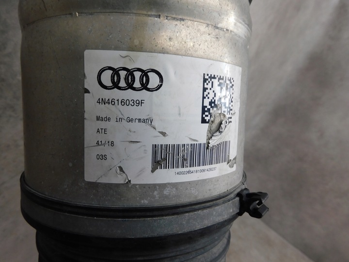 фото №11, Audi q7 4m поворотна опора права важелі амортизатор ступиця супорт піввісь komplt