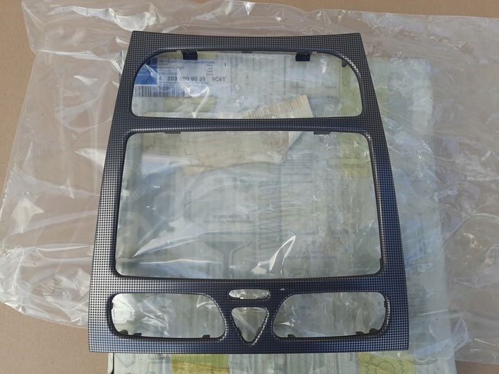 фото №1, Mercedes c 203 dekor рамка консолі панель радіо new