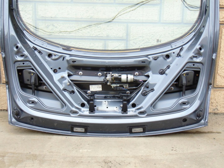 фото №10, Крышка багажника стекло зад audi tt 8j lx7z 06-