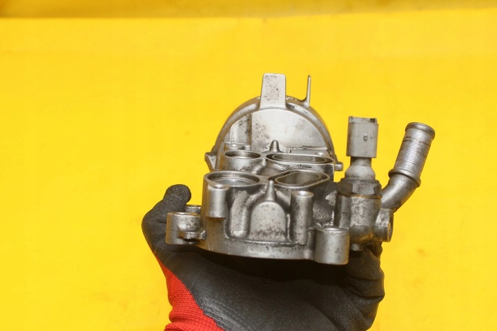 фото №7, Основа фільтра масла kuga mk2 2.0 tdci ufma