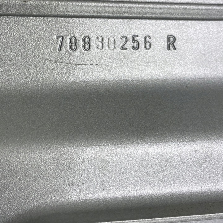 фото №14, Кришка заливання пального dacia jogger 788300285r