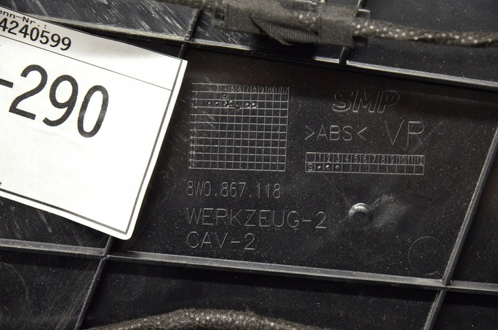 фото №9, Audi a4 b9 боковина дверь правый левый led перед 8w0867118 8w0867117