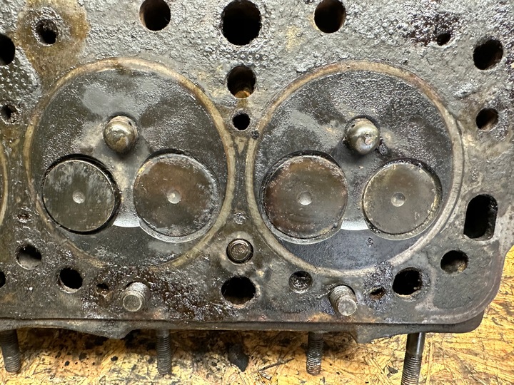 фото №5, Головка mercedes w123 2.2d 6150161901