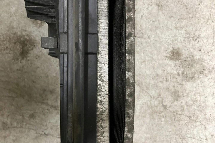 фото №8, Комплект радиатор peugeot 308 sw ii 9673999980 1.6l дизель 88kw 2014