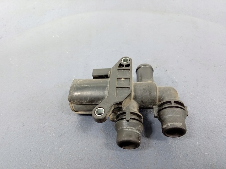 фото №4, Vw passat b6 3.2 fsi клапан нагрівача 1k0820036d