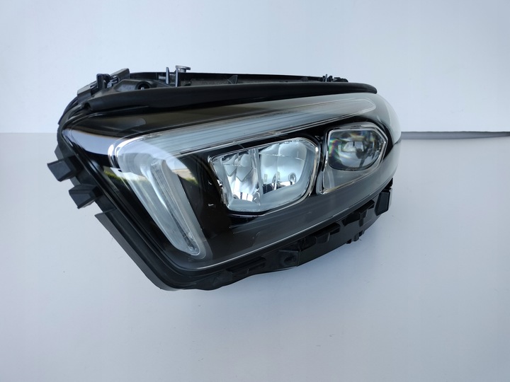 фото №1, Лампа ліва фара mercedes a-klasa w177 18- повний led