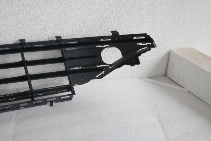 фото №10, Golf vii рестайлінг решітка бампера перед 5g0853677l