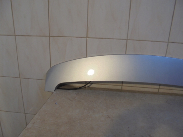 фото №5, Спойлер планка кришки toyota auris i 76085-02070