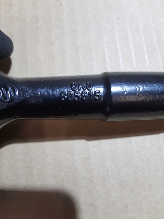 фото №16, Audi набор narzędziowy ремонтный ушко буксировочные отвертка клины kół