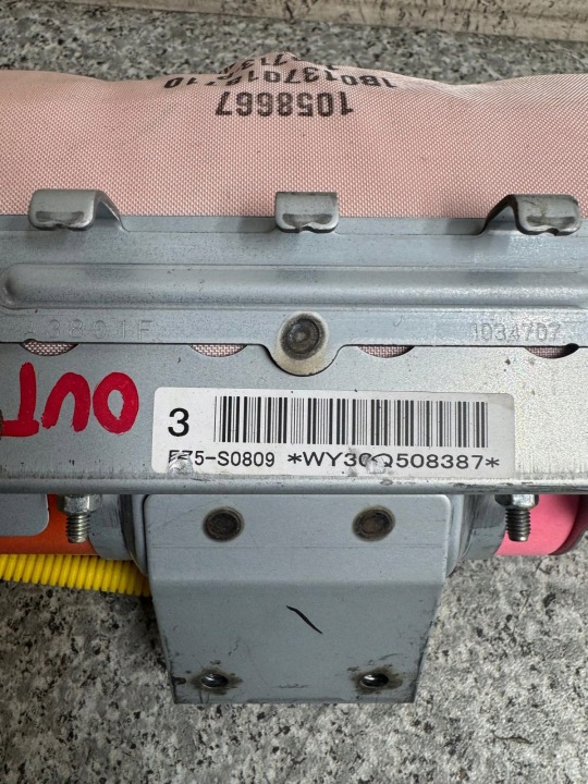фото №8, Подушка подушка пассажира subaru outback iv 2009-15 ez5-s0809 wy30q508387