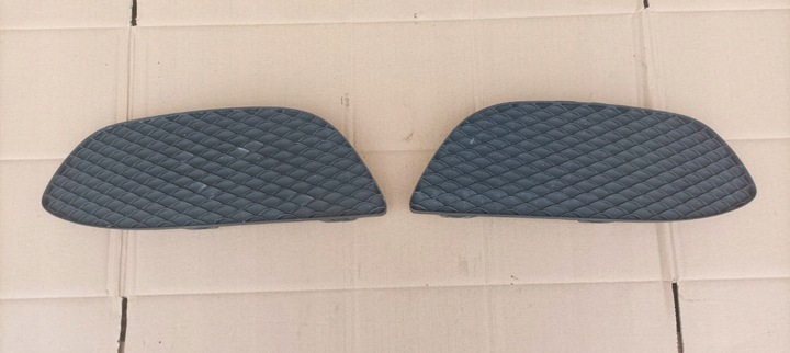 фото №1, Mercedes w205 c клас решітка бампера права перед