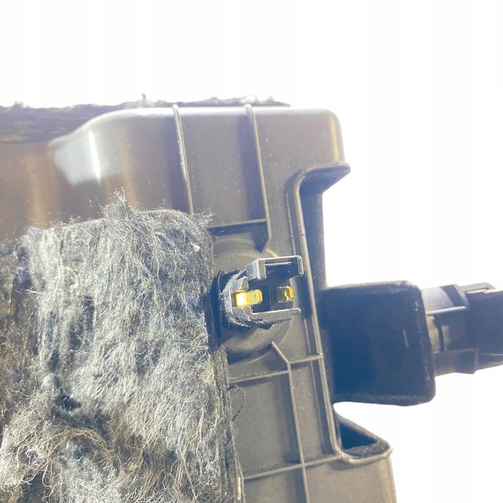 фото №8, Alfa romeo stelvio 2019 бардачок панелі розподільчої / комплект