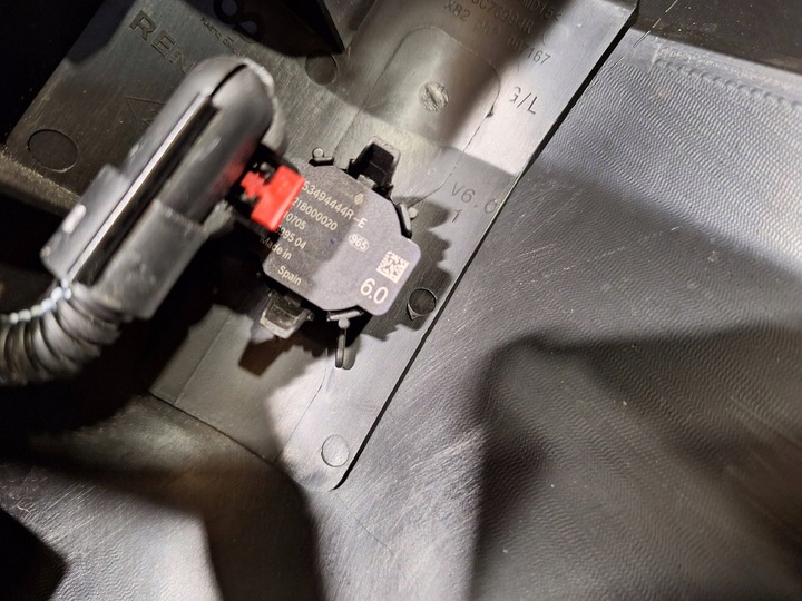 фото №8, Кутник бампера зад лівий pdc 850170388r trafic iii vivaro b talento 14-