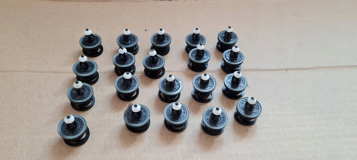 фото №13, A6 c7 4g засувка засувки кліпса обшивка 20szt 7l6868243 a7 4g s7